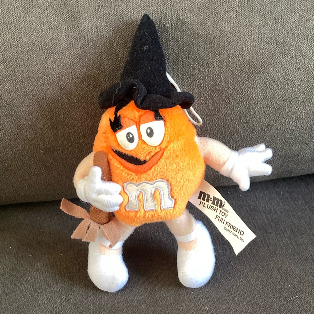 Vintage M & M’s Fun Friend Halloween Witch Plush Stuffed Toy Orange 1997